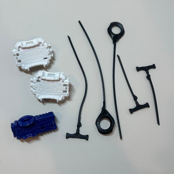 Beyblade Burst Evolution Dual Threat Launcher White Blue Lot Toys Bey Blades - Picture 1 of 6